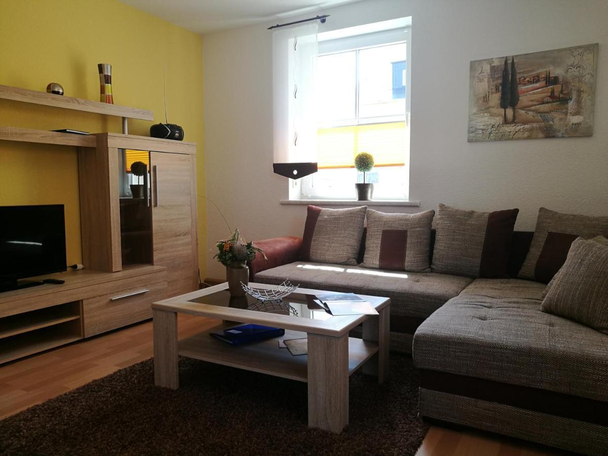 Ferienwohnung - August-Bebel-Str. 19 Oelsnitz  外观 照片