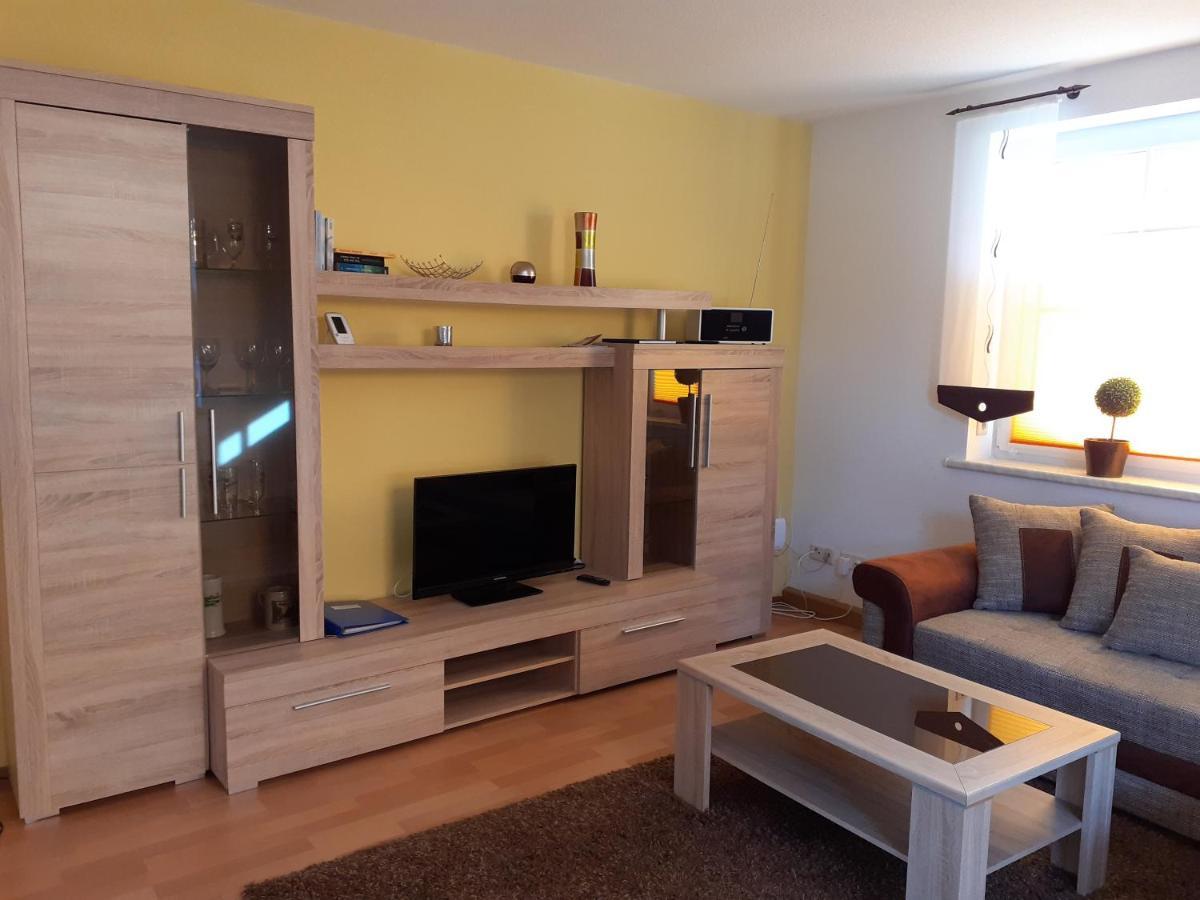 Ferienwohnung - August-Bebel-Str. 19 Oelsnitz  外观 照片