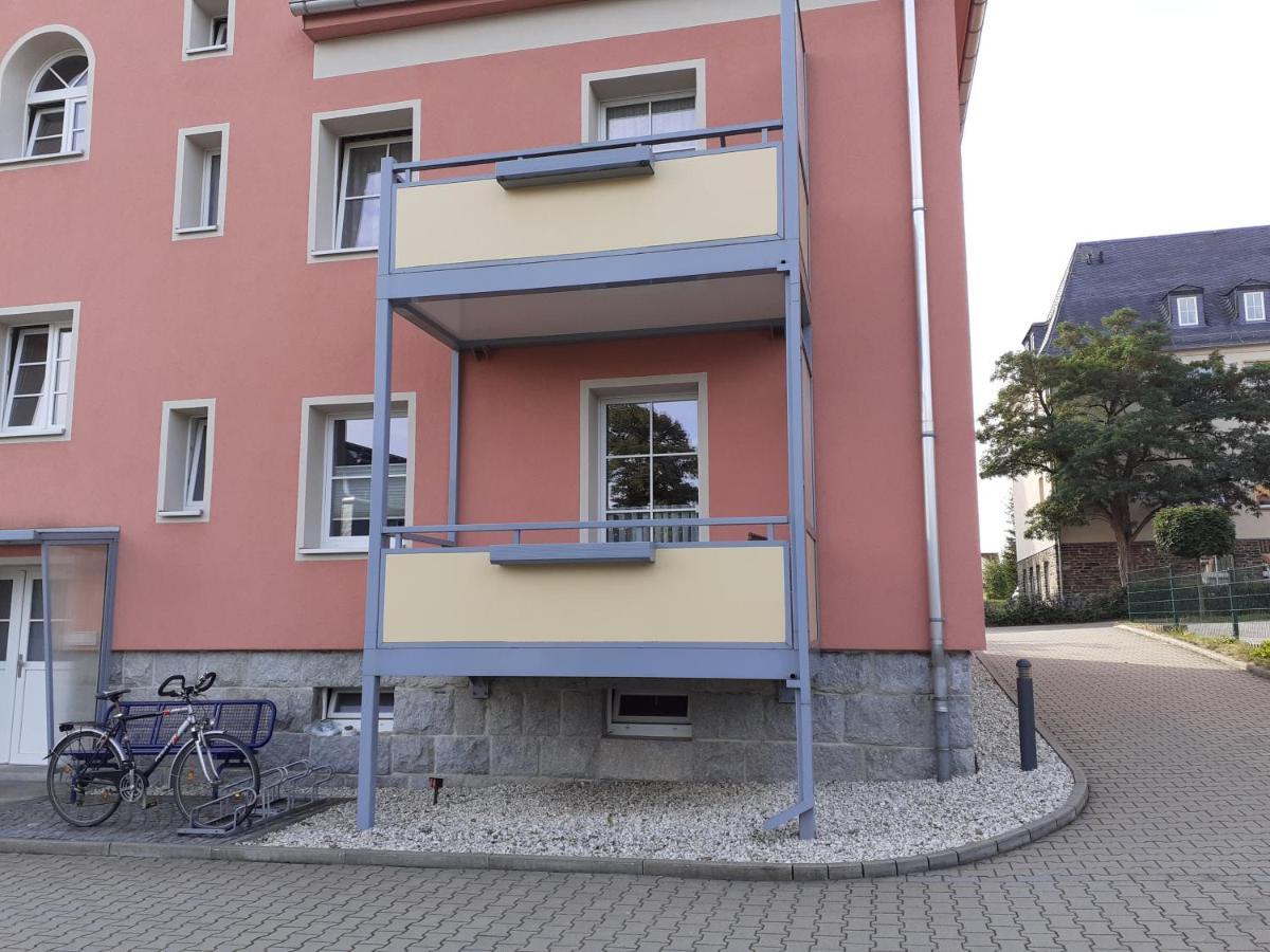 Ferienwohnung - August-Bebel-Str. 19 Oelsnitz  外观 照片